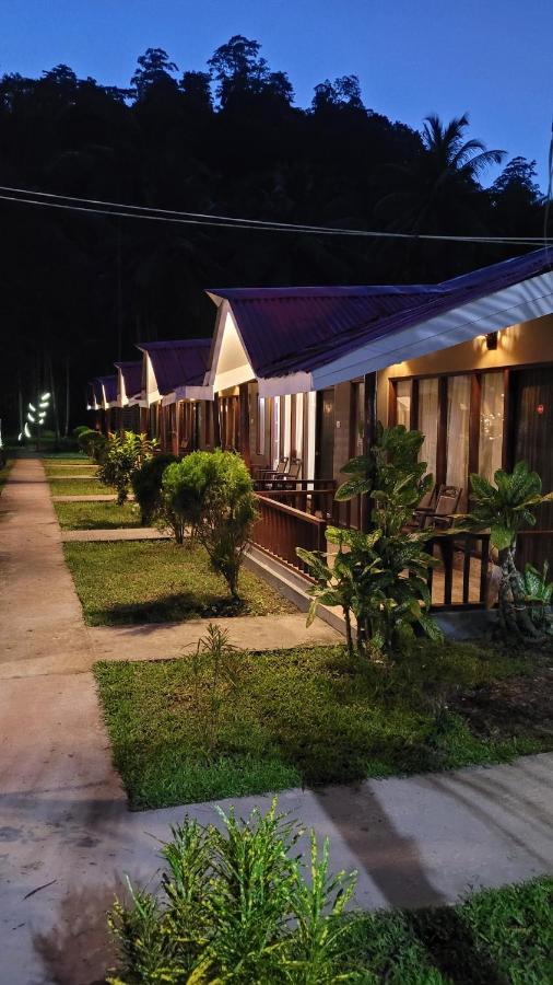 The Aroma Resort جزيرة هافلوك المظهر الخارجي الصورة